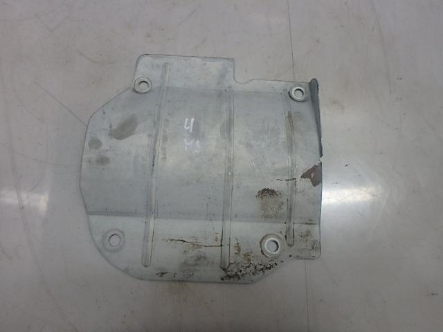 [MTD-192914] Deflector de agua Kia Hyundai H-1 Starex Sorento 2.4 G4JS