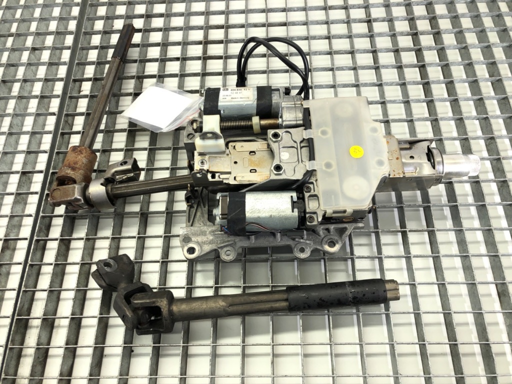[STARK-658726] Columna de dirección Porsche Cayenne (9PA) 2002-2010