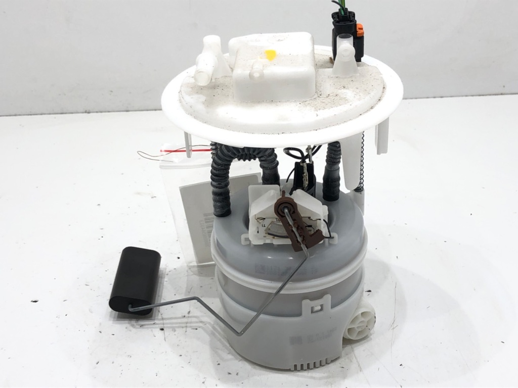[STARK-656431] Bomba de combustible OPEL CORSA F 1.2 (68) 55 kW 2019-2022