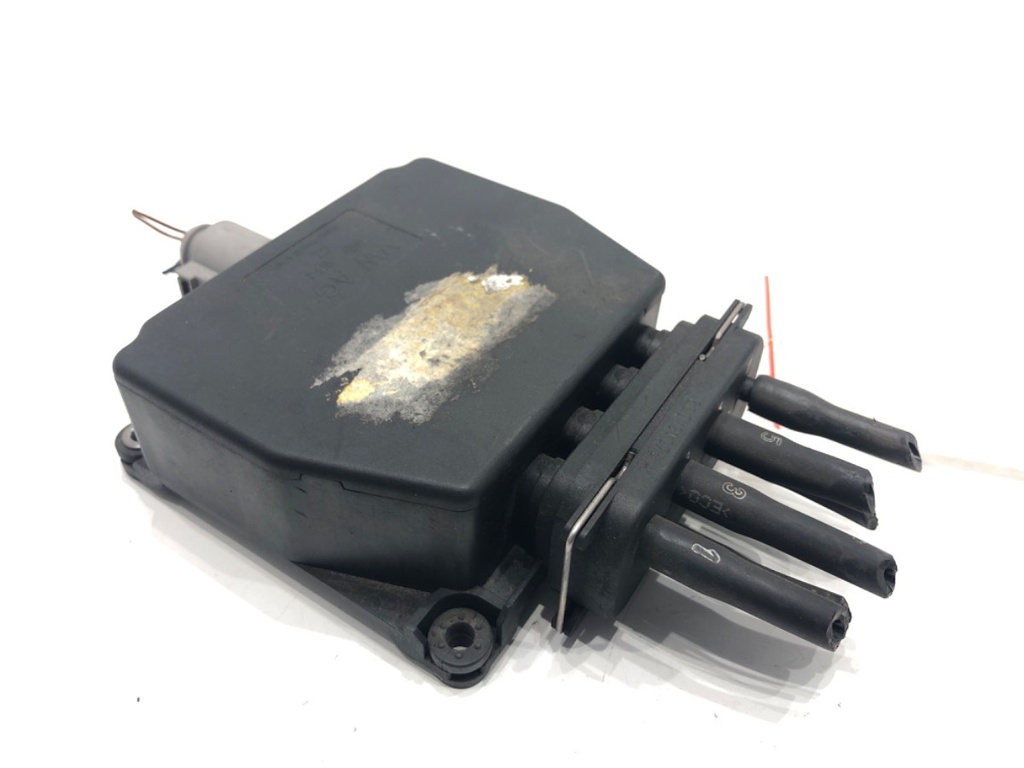 [STARK-717561] Válvula magnética para SEAT Ibiza III (6L1) 1.4 TDI 59 kW 2005-2009
