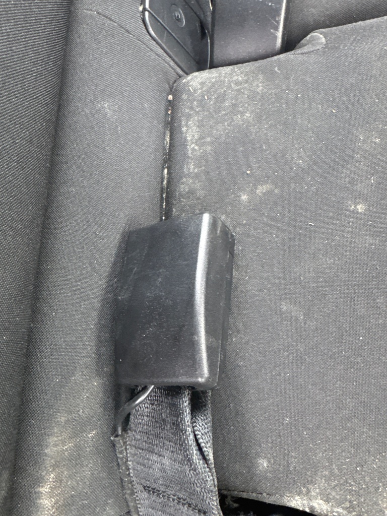 [EPE-103684] Cinturón de seguridad trasero LH Fila Central BMW 1 Sports Hatch 2014