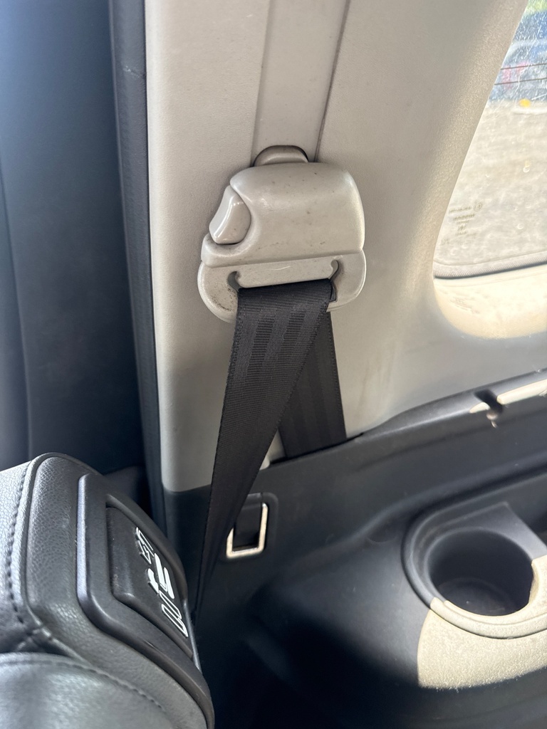[EPE-105536] Pretensor trasero del cinturón de seguridad Carrete derecho para Nissan Pathfinder III 2007