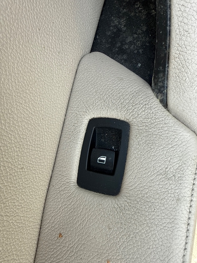 [EPE-106224] Interruptor elevalunas eléctrico trasero izquierdo BMW X5 E70 2011 475 BLACK