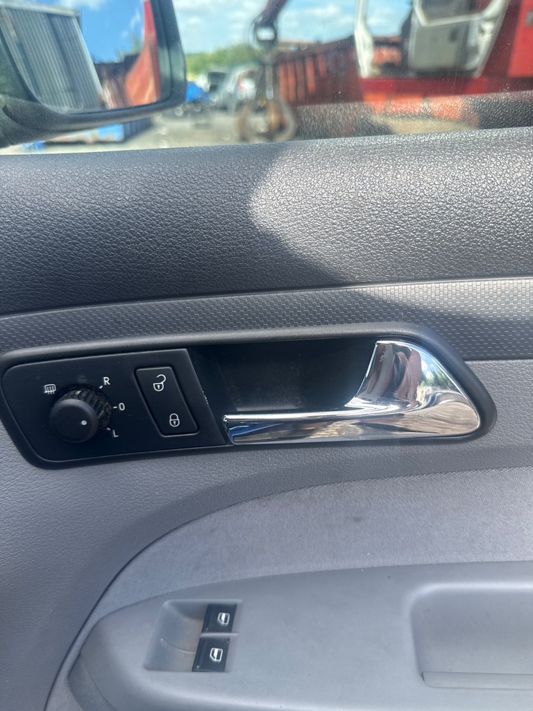 [EPE-106525] Tirador puerta delantera interior derecho VW Caddy III 2008