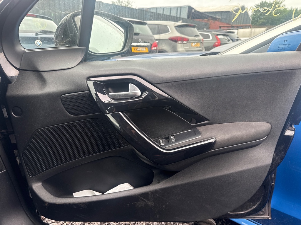 [EPE-107246] Altavoz revestimiento puerta delantera derecha Peugeot 208 CA 2014 KTV BLACK