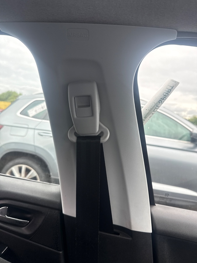 [EPE-107258] Embellecedor Pilar B 2014 Peugeot 208 CA 1.2