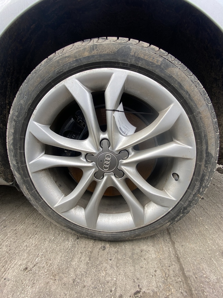 [EPE-100982] Llanta de aleación 18 pulgadas Audi A4 B8 S4