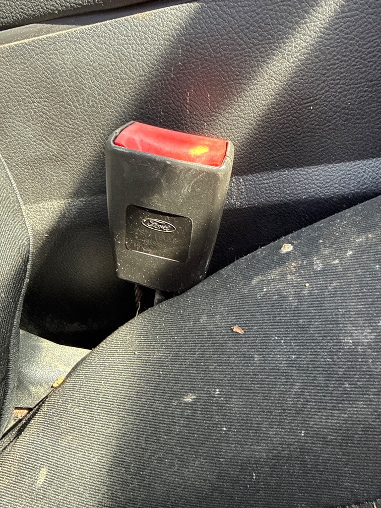 [EPE-108051] Interruptor de cinturón seguridad delantero derecho Ford Mondeo 2015 1.5