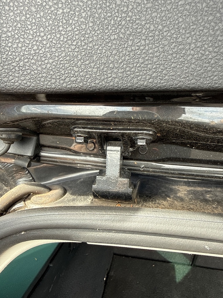 [EPE-109551] Bisagra portón trasero izquierda trasera VW Passat B7R (Grey) 2017