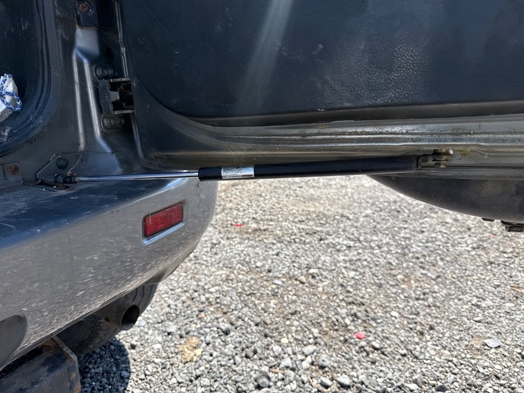 [EPE-109668] Amortiguador portón trasero derecho 2009 Suzuki Vitara C09 Grey