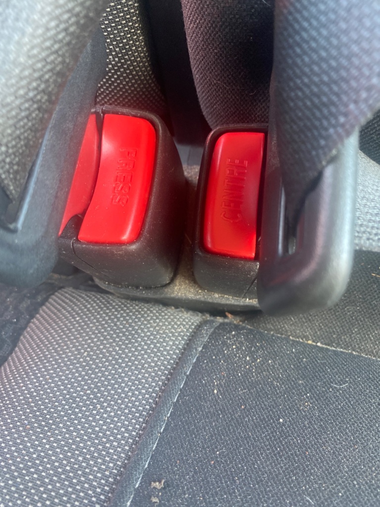 [EPE-109978] Cinturón de seguridad trasero - Stalk Fila Central RH - Nissan Qashqai MK2 J11 2020