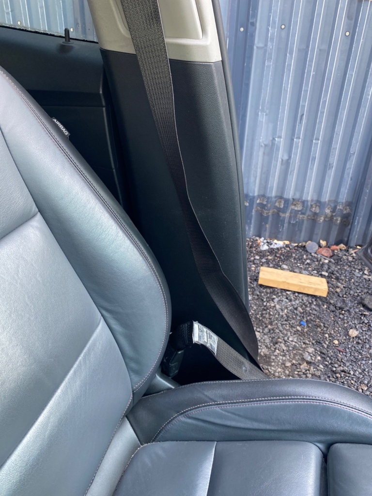 [EPE-110156] Embellecedor pilar B inferior izquierdo para Opel Mokka 1.4 T 2015