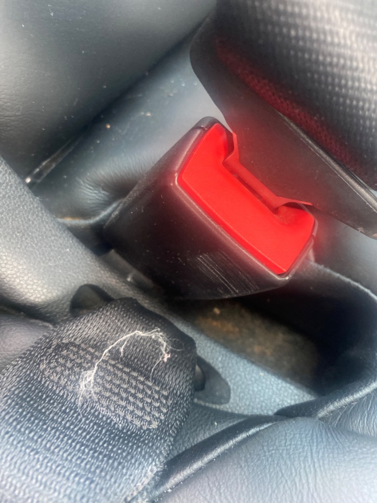 [EPE-110373] Cinturón de seguridad trasero stalk fila central LH Mini Countryman 2015