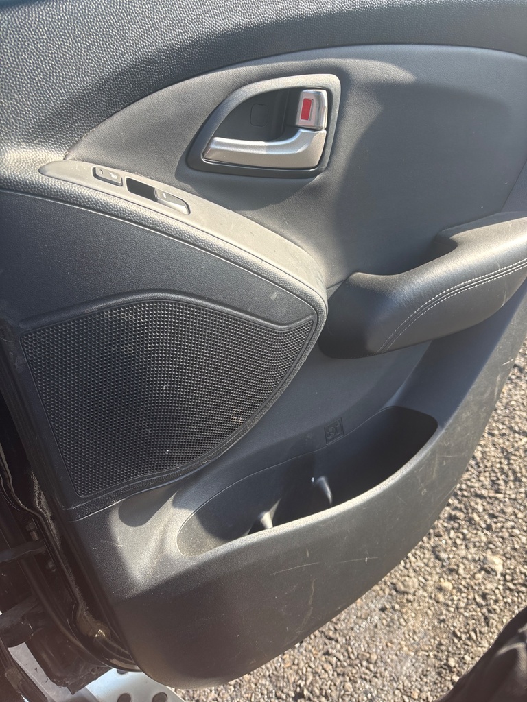 [EPE-110864] Pulsador elevalunas trasero derecho Hyundai IX35 2012 Phantom Black Pearl G4FD