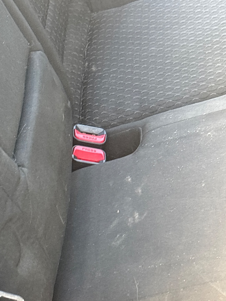 [EPE-110870] Cinturón de seguridad la fila central trasera para Hyundai IX35 1.6 G4FD 2012
