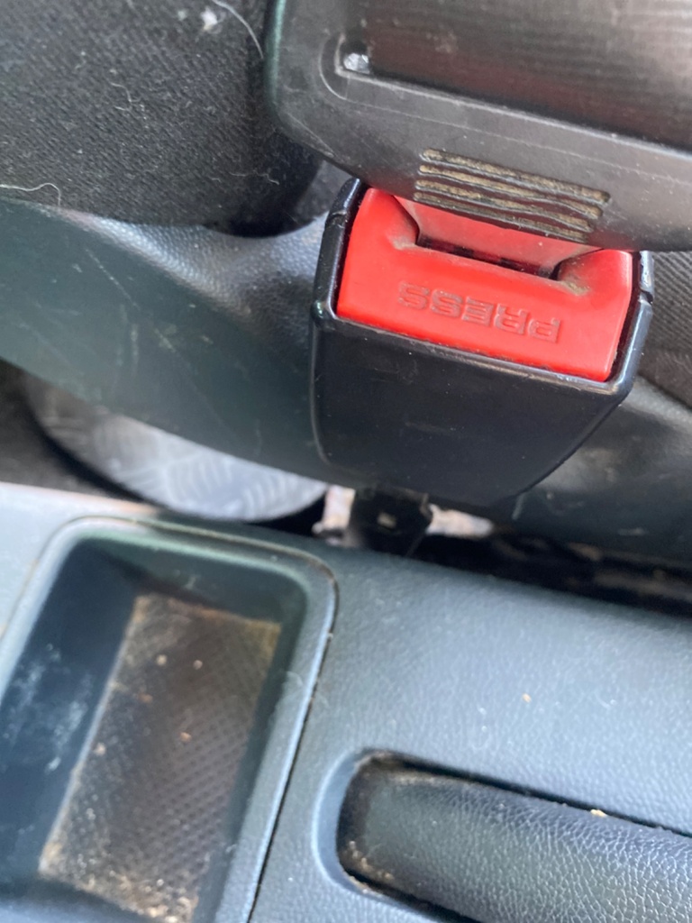 [EPE-111034] Cinturón de seguridad delantero izquierdo Skoda Fabia 1.2 TDI 2013
