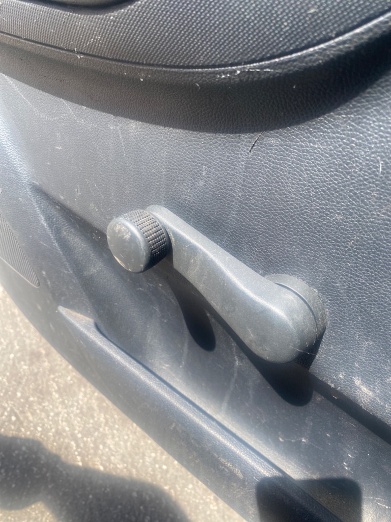 [EPE-111063] Elevalunas de puerta trasera izquierdo para Skoda Fabia 2013