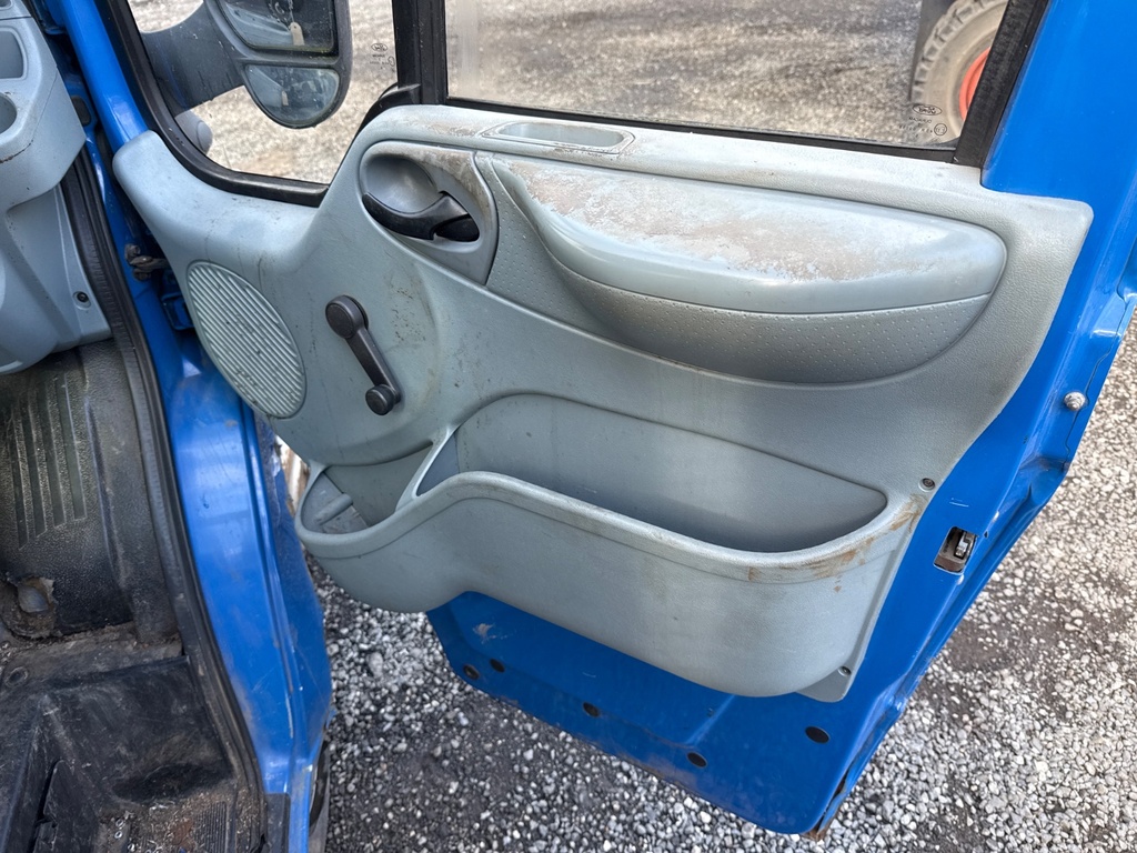 [EPE-111130] Altavoz revestimiento puerta delantera derecha Ford Transit 2007