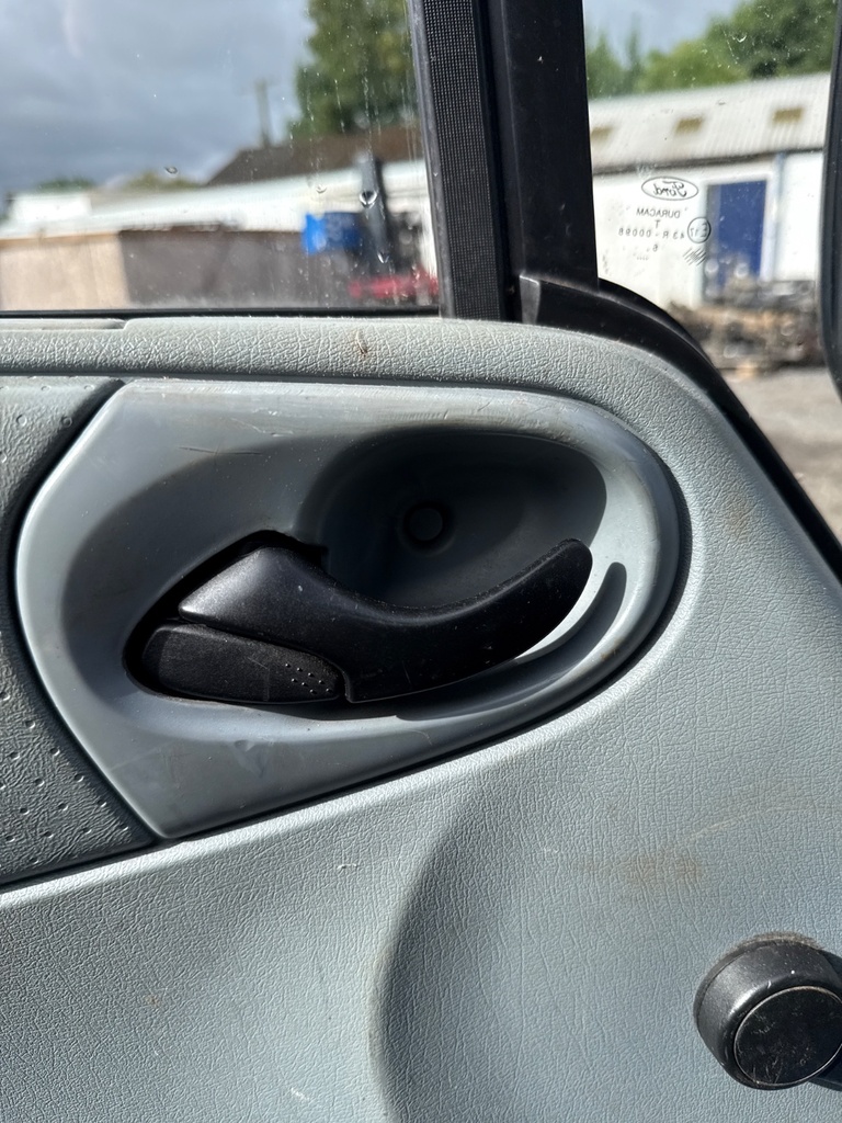 [EPE-111175] Tirador interior puerta delantera izquierda Ford Transit 2007