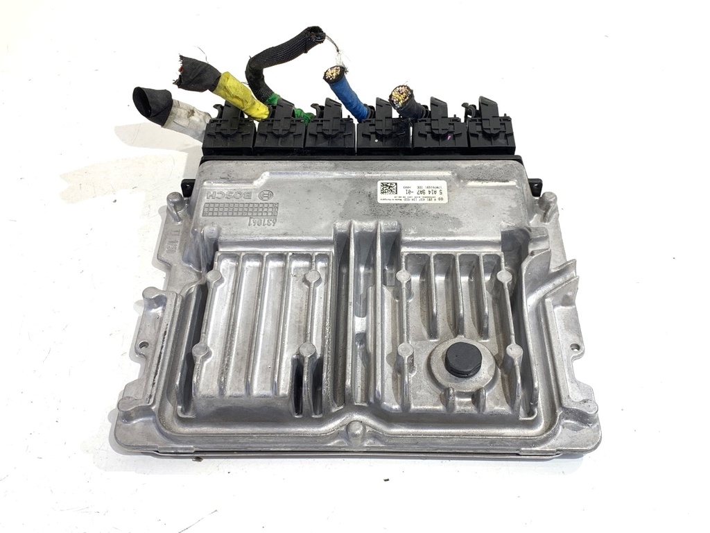 [STARK-894415] Centralita motor BMW Serie 5 (G30, F90) 520d xDrive 2016-2022