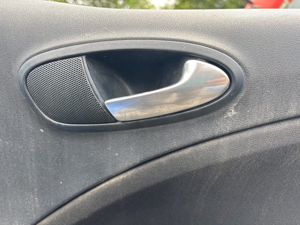 [EPE-111348] Tirador puerta delantera interior derecho Seat Leon Z5F 2010
