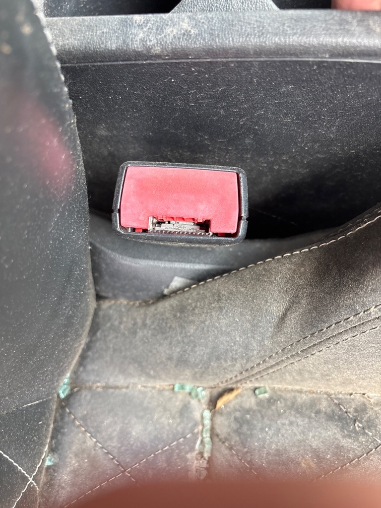 [EPE-111371] Interruptor de cinturón seguridad delantero derecho para Seat Leon 2.0 CUPRA R 2010 CDLA