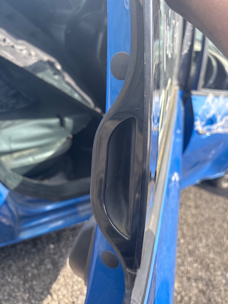 [EPE-111422] Tirador exterior puerta trasera derecha Seat Leon 2010