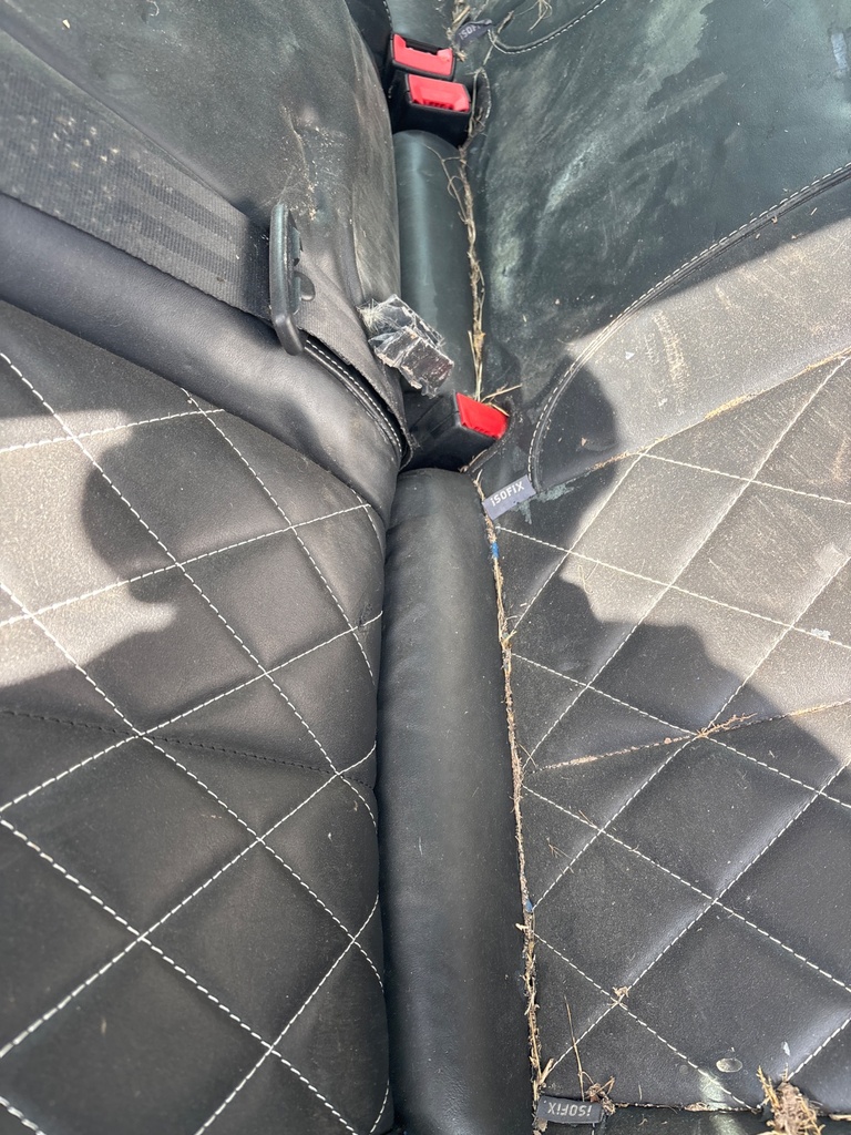 [EPE-111430] Cinturón de seguridad trasero central Seat Leon 2.0 CUPRA R 2010
