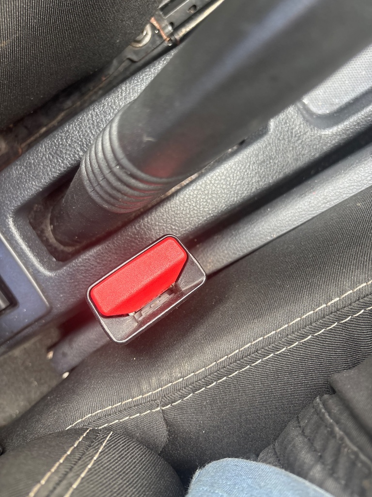 [EPE-111583] Interruptor de cinturón de seguridad delantero derecho Dacia Sandero 2014