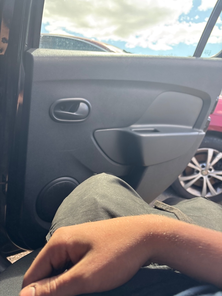 [EPE-111627] Altavoz de puerta trasero derecho 2014 Dacia Sandero