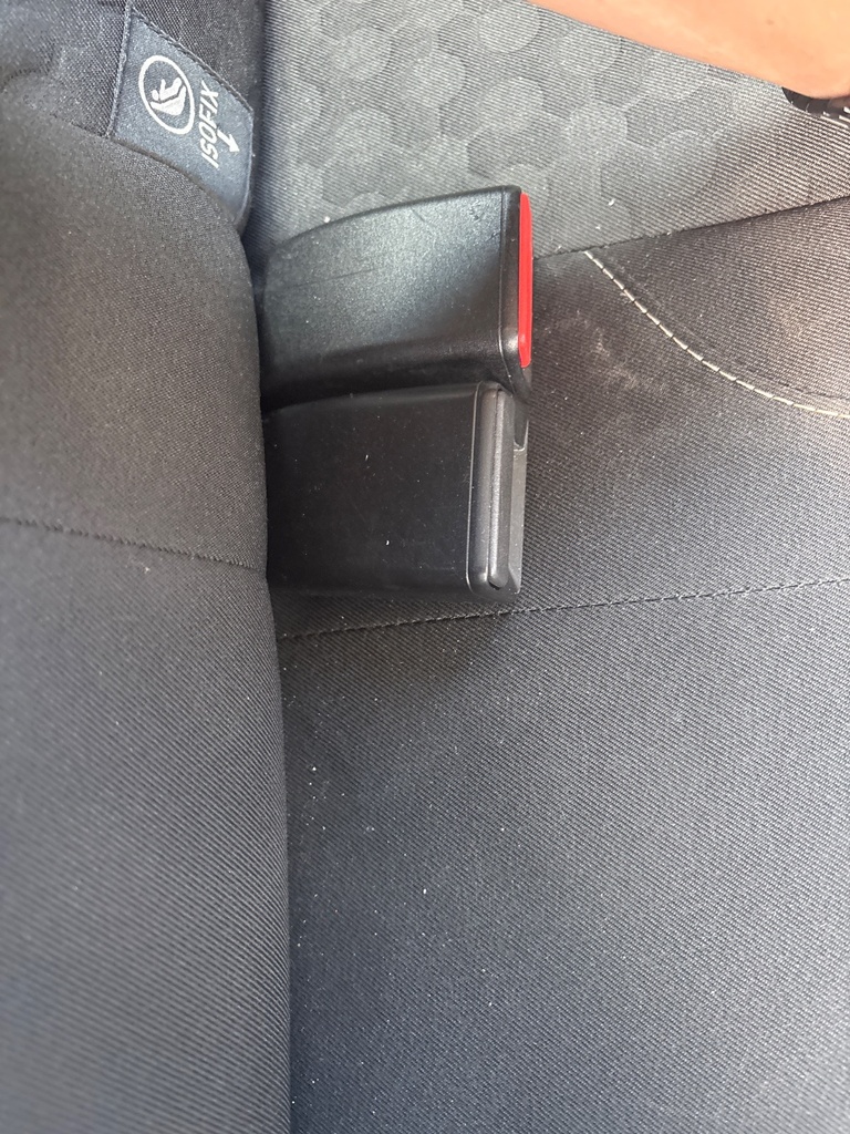 [EPE-111636] Cinturón de seguridad Trasero Central LH Dacia Sandero 2014 90 CV