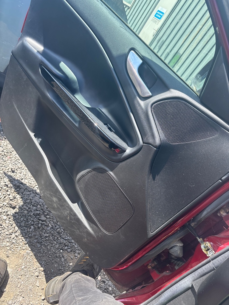 [EPE-111736] Altavoz de puerta delantero izquierdo Alfa Romeo Giulietta 2010