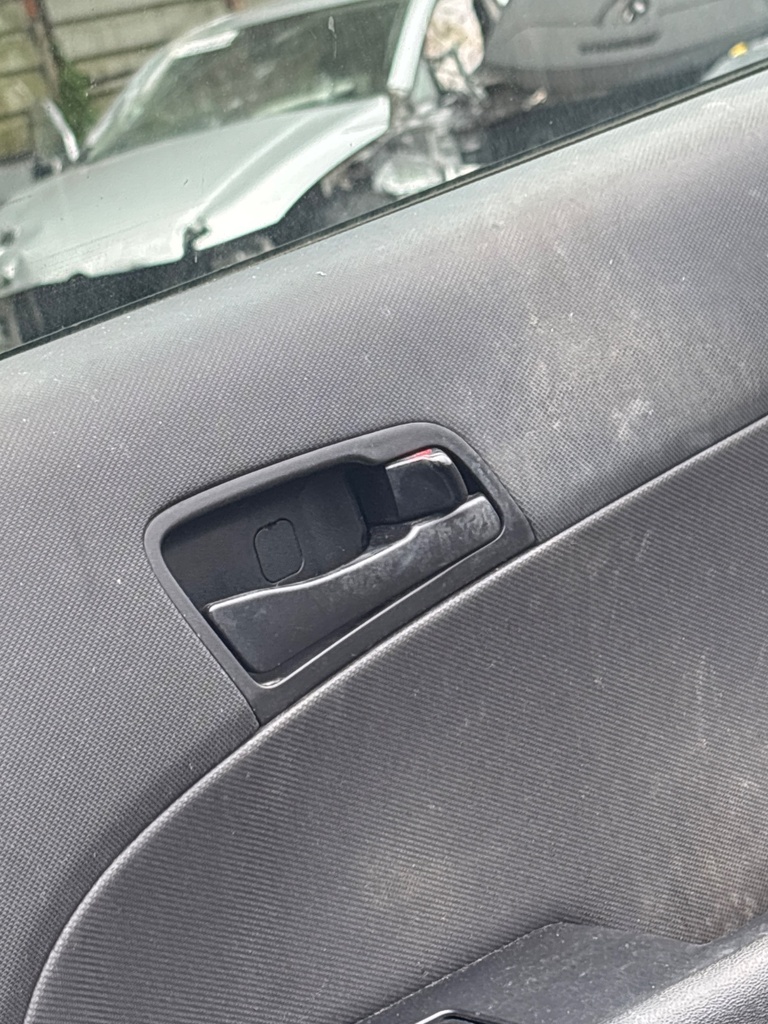 [EPE-112221] Tirador puerta delantera interior derecho para Hyundai i30 2010