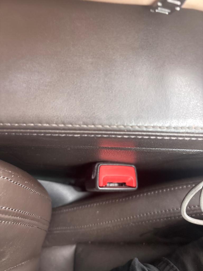 [EPE-112371] Interruptor de cinturón seguridad delantero derecho Skoda Superb 2.0 TDI 2016