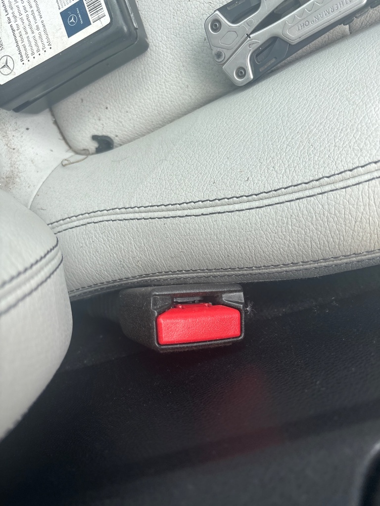 [EPE-112504] Cinturón de seguridad delantero izquierdo para Mercedes-Benz SLK 2012 1.8