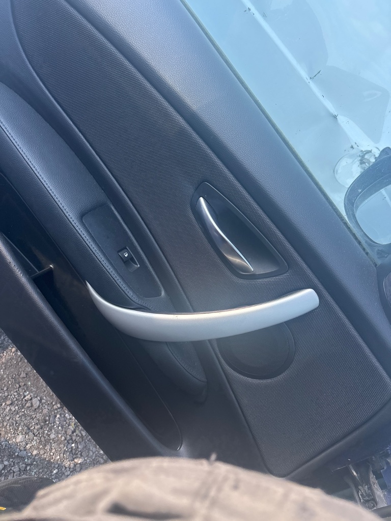 [EPE-112634] Tirador interior puerta delantera izquierda BMW Serie 1 2009