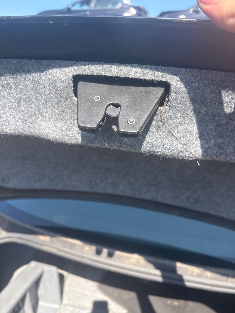 [EPE-112751] Mecanismo de cierre portón trasero para BMW 3er E92 2008