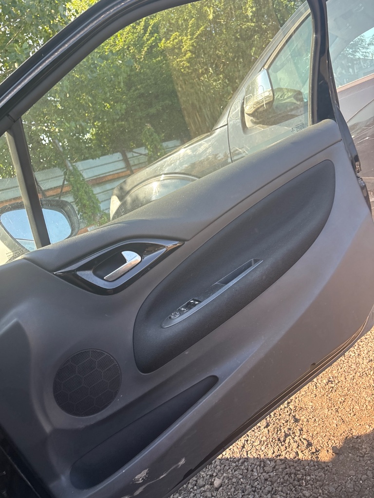 [EPE-112827] Altavoz revestimiento puerta delantera derecha 2013 Citroen DS3 KTV/KWF