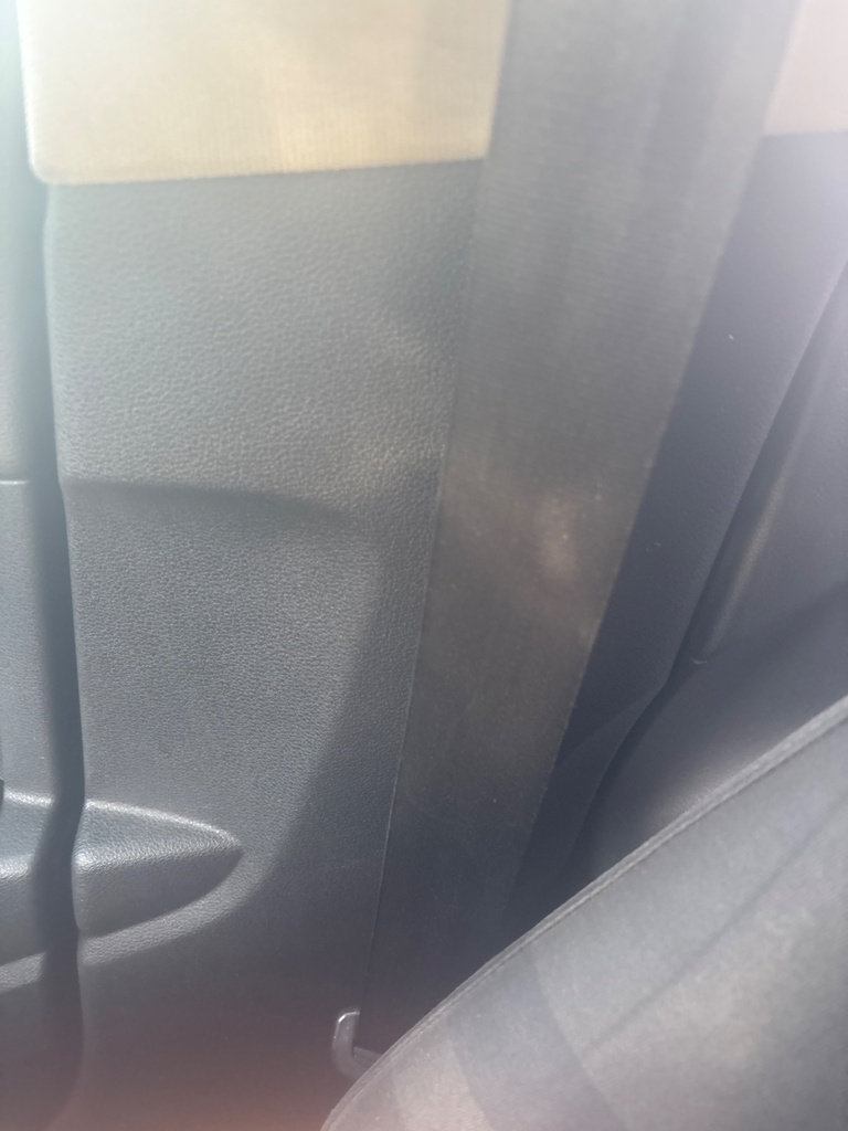 [EPE-113125] Embellecedor Pilar B Inferior Derecha para Audi A3 2.0 TDI 2013