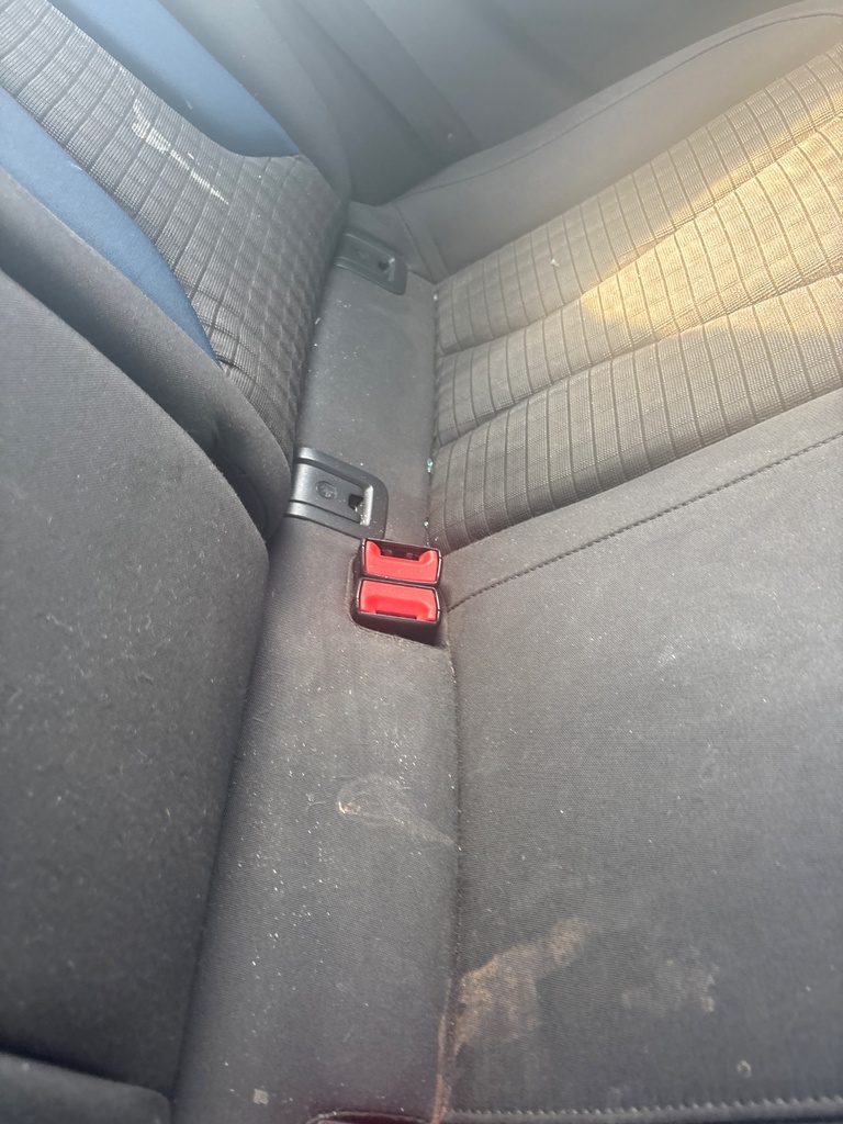 [EPE-113188] Cinturón de seguridad trasero Stalk Fila Central LH Audi A3 2.0 TDI 2013