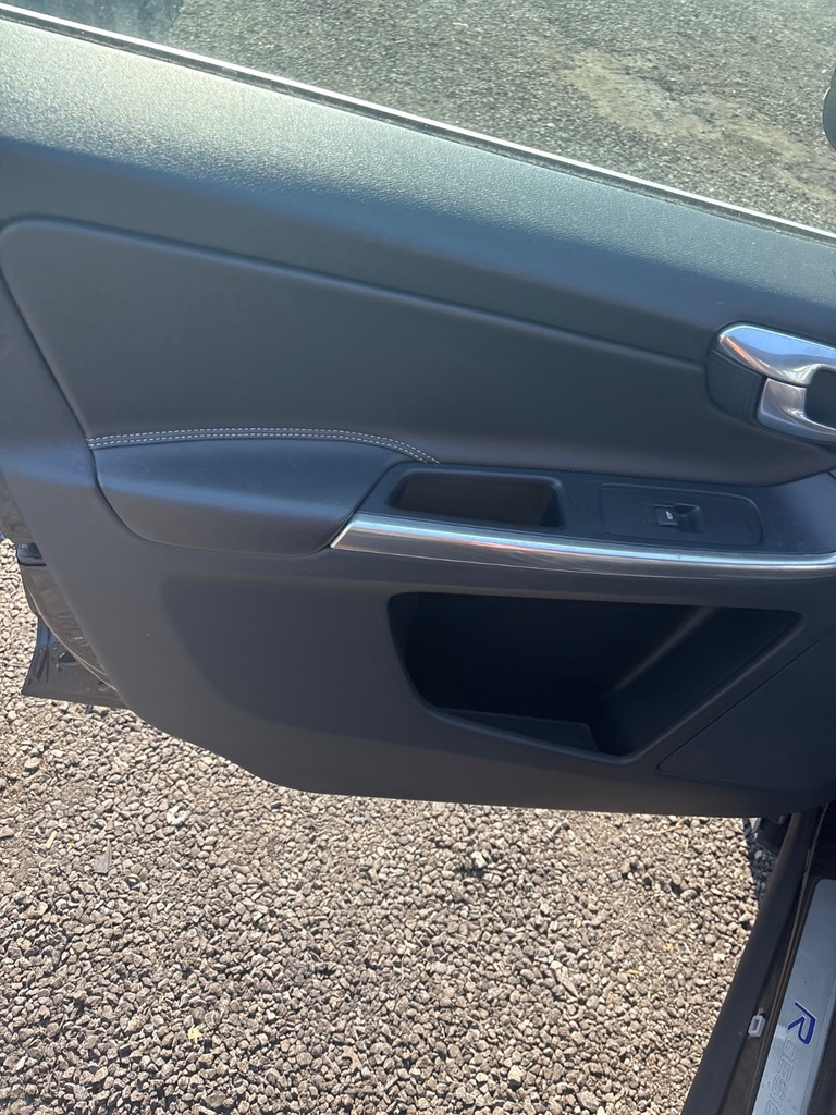 [EPE-113421] Tirador interior puerta delantera izquierda Volvo XC60 2014