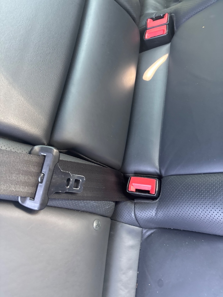 [EPE-113461] Cinturón de seguridad trasero Stalk Fila Central RH Volvo XC60 D4 AWD 2014