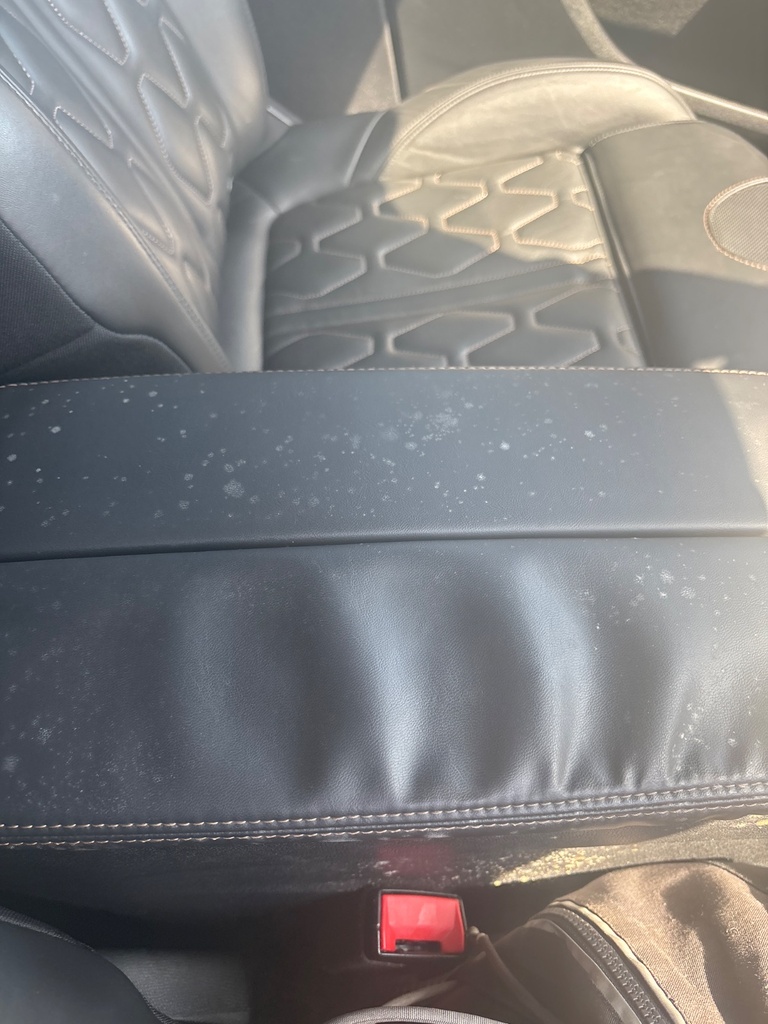 [EPE-113736] Reposabrazos de consola central 2018 Peugeot 3008 2.0 BlueHDi 180