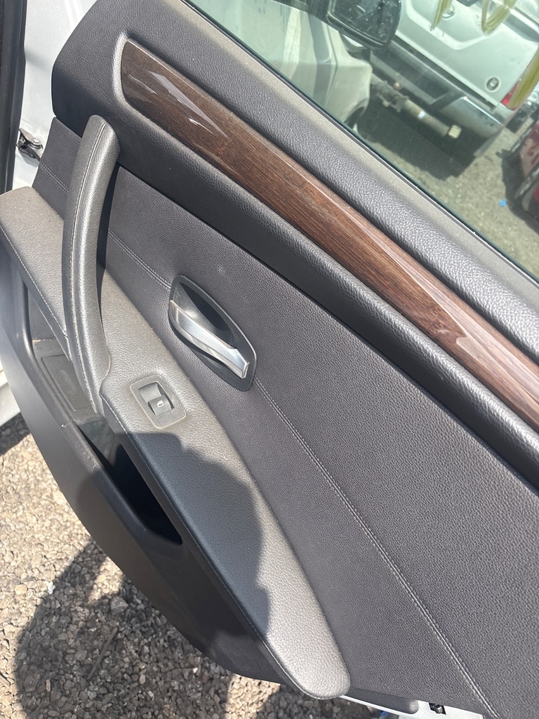 [EPE-114947] Tirador interior puerta trasera derecho BMW Serie 5 2009 titansilber