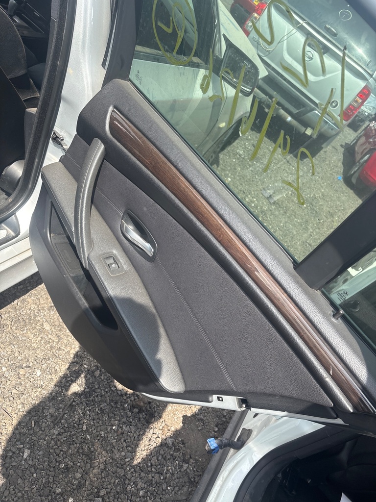 [EPE-114952] Elevador de cristal puerta trasera derecho 2009 BMW Serie 5 354 titansilber