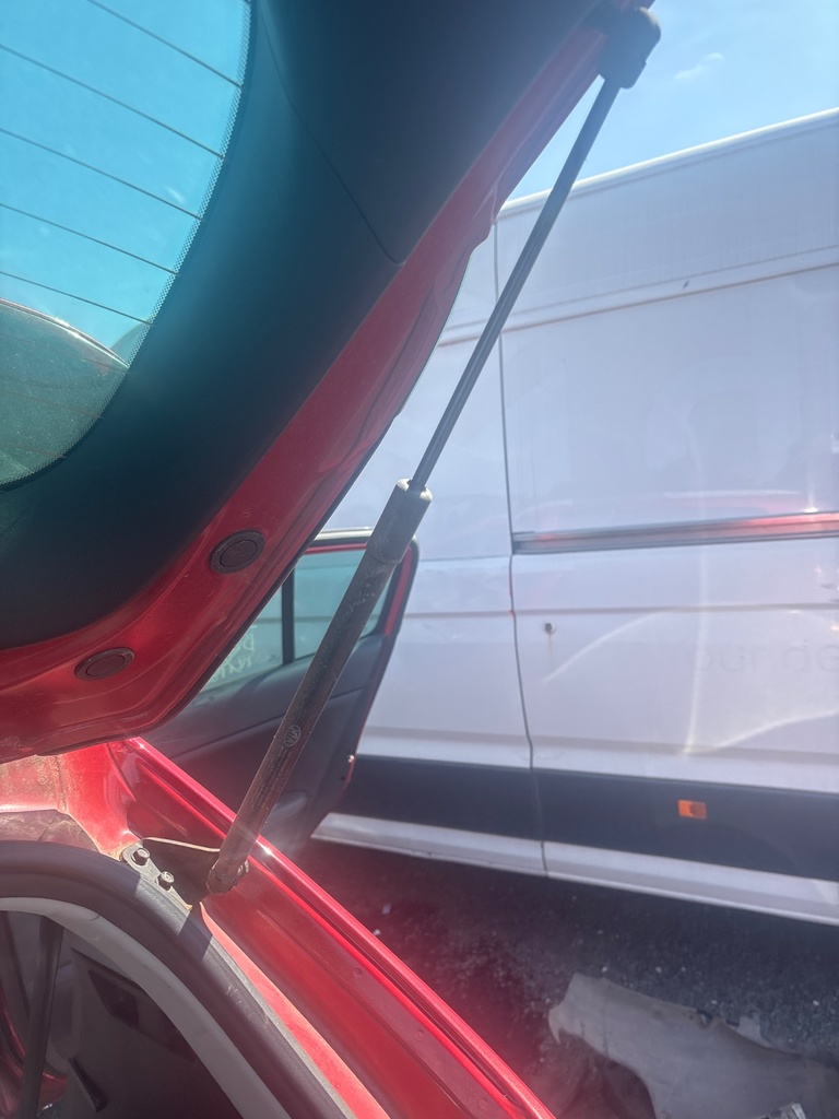 [EPE-116604] Amortiguador portón trasero derecho 2019 Kia Sportage