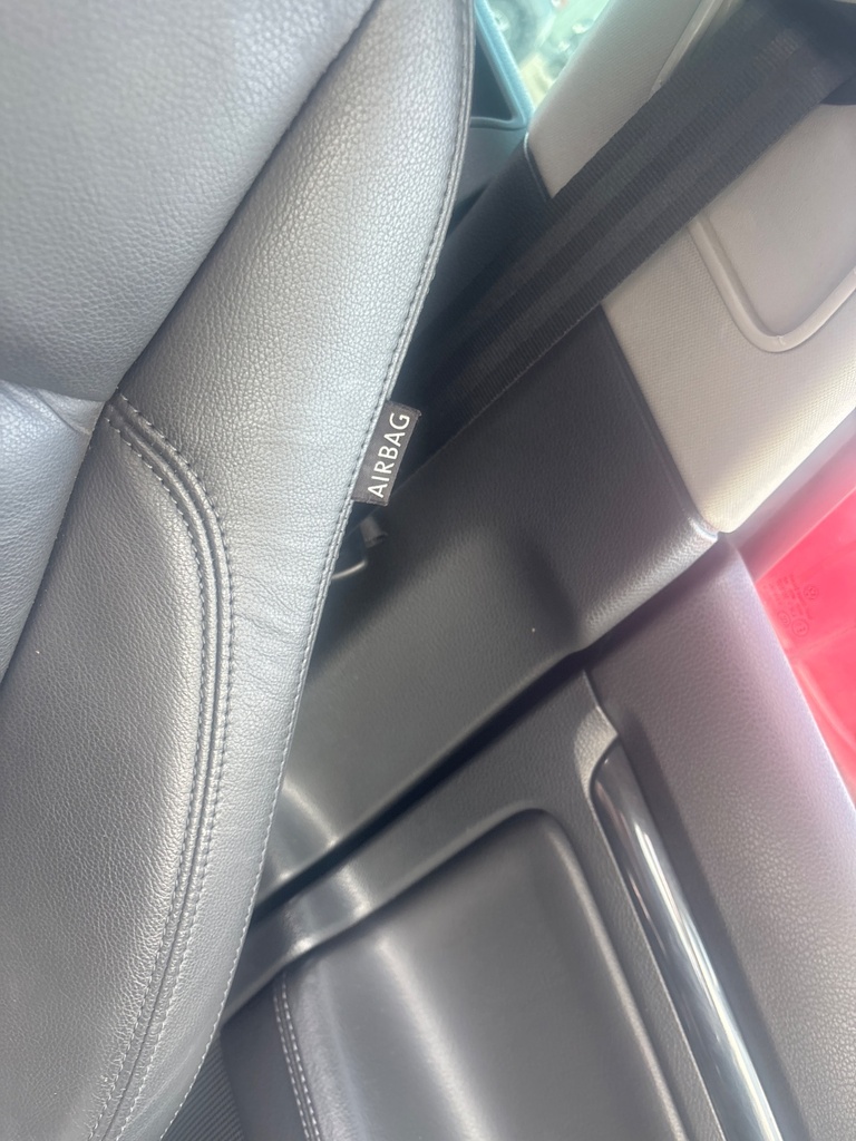 [EPE-118100] Embellecedor Pilar B Inferior Izquierdo VW Golf 2.0 TDI 16V 4motion 2007