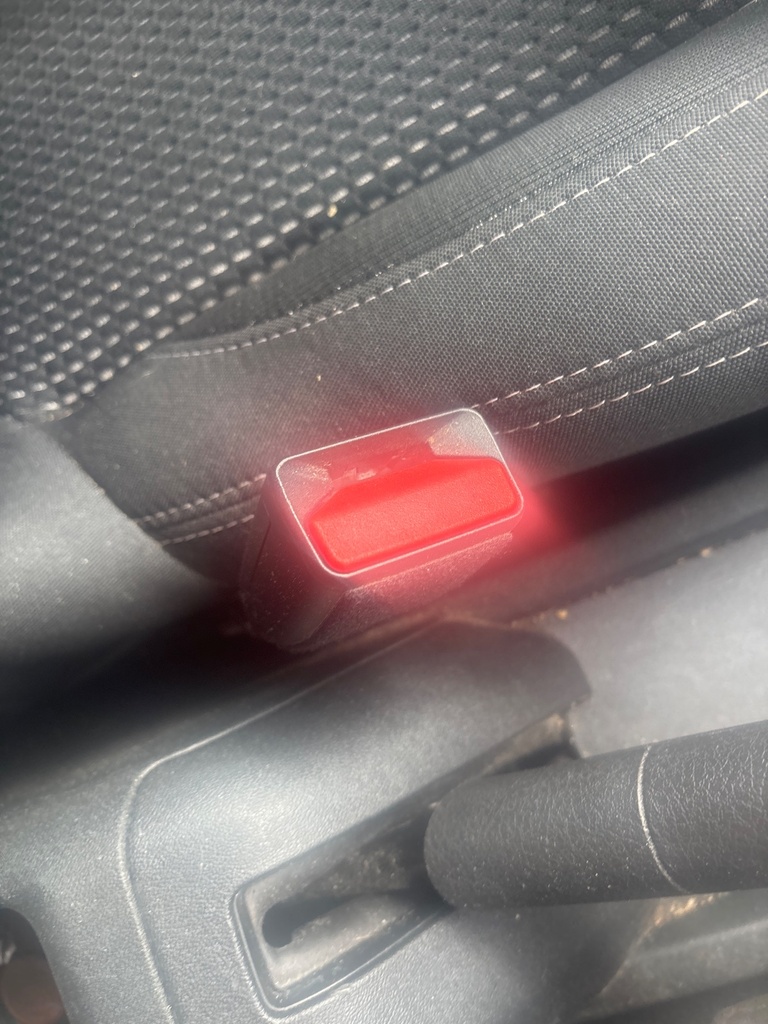 [EPE-118275] Cinturón de seguridad delantero izquierdo Peugeot 208 1.2 VTI 82
