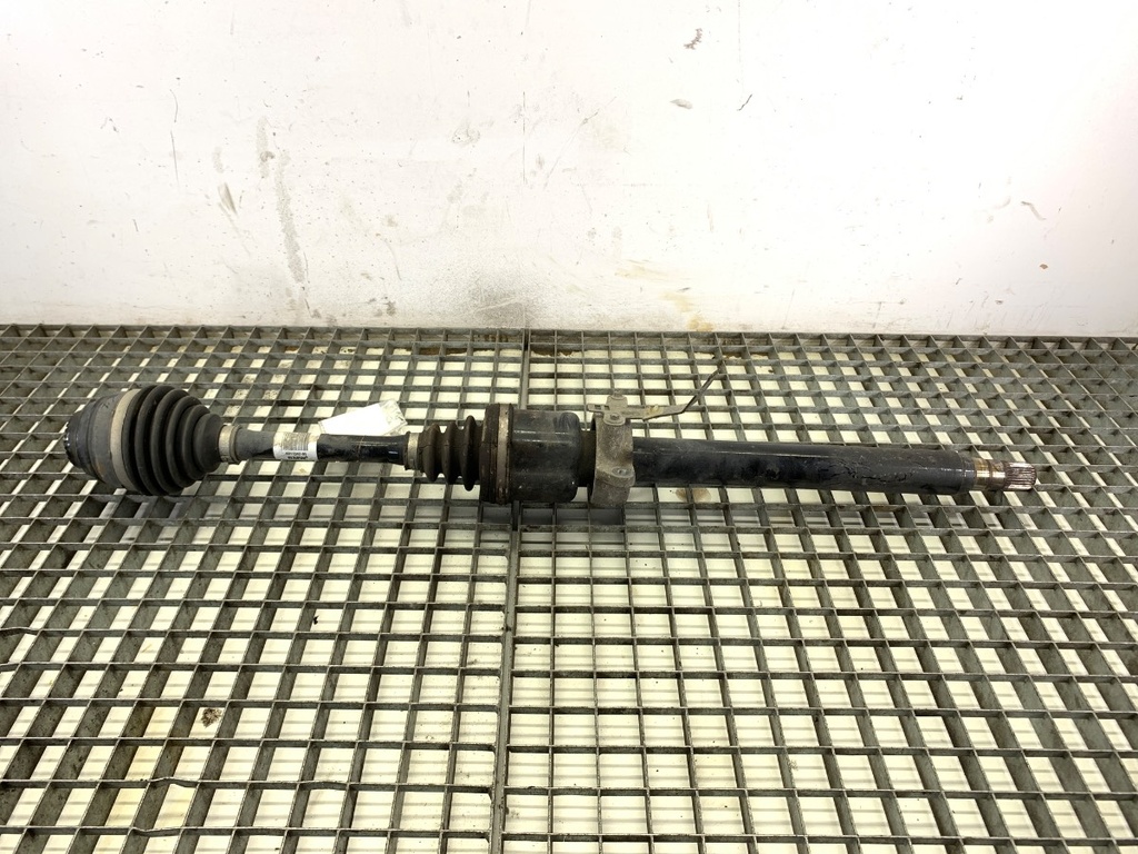 [STARK-750217] Semieje delantero derecho BMW 2 Active Tourer (F45) 218 d 2013-2022