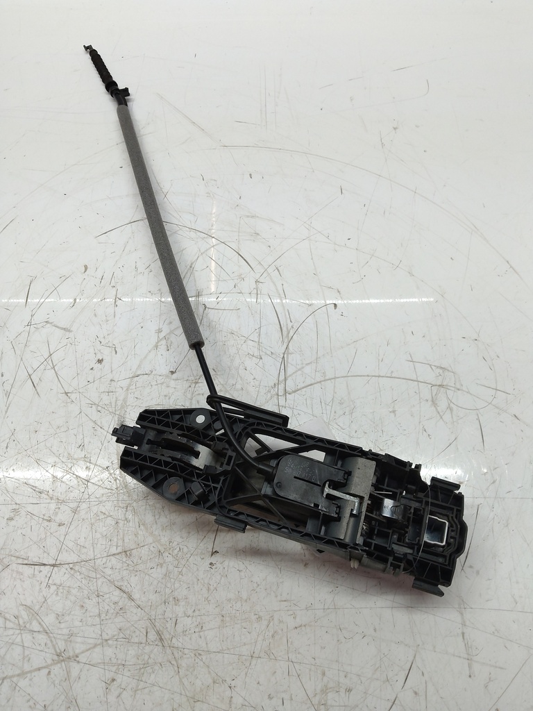 [MTD-511023] Manija de puerta delantera izquierda mythos negro Y9T Audi A3 8VM 2.0 DJHA DJH 8V0837205A